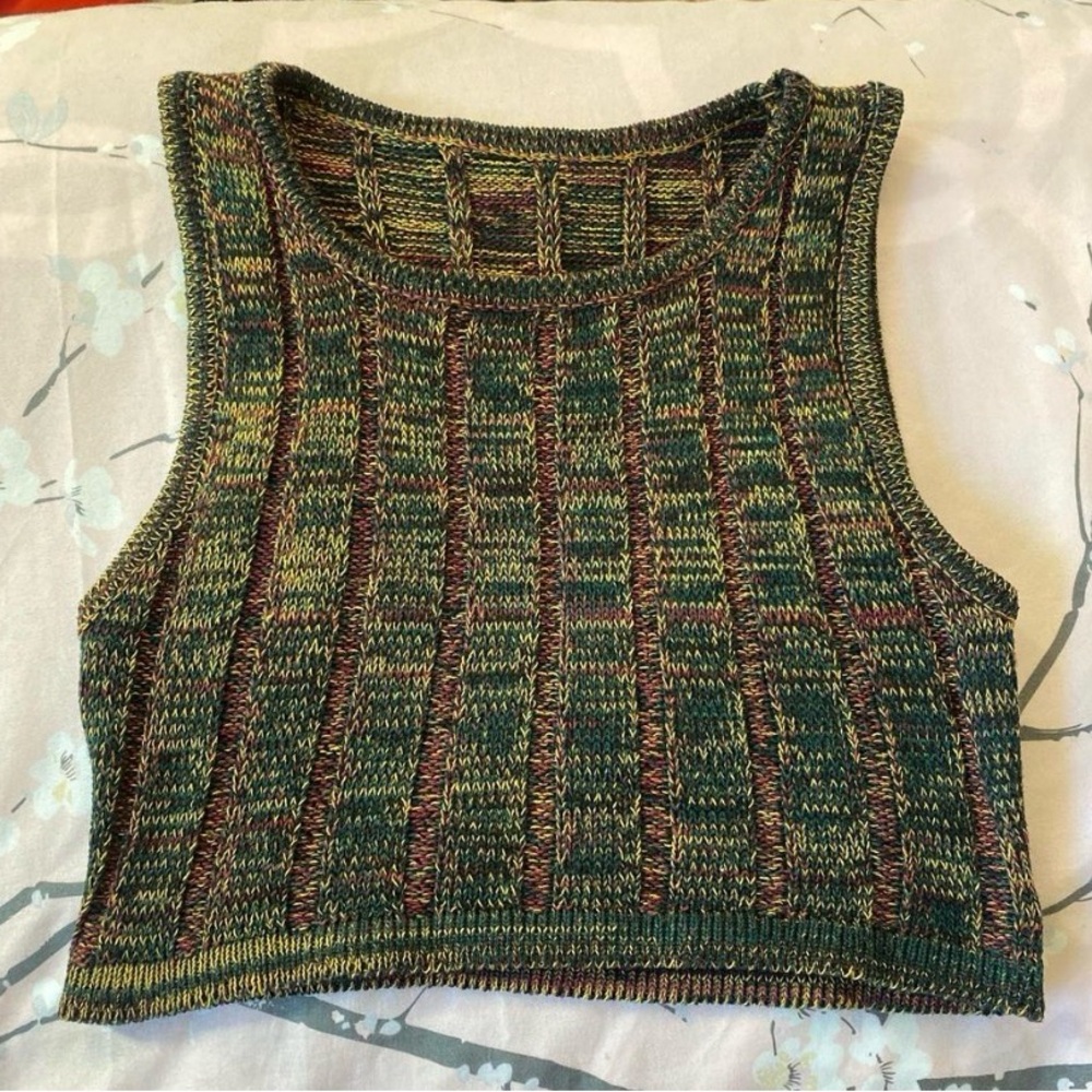 SHEIN Colorful Knit Crop Top